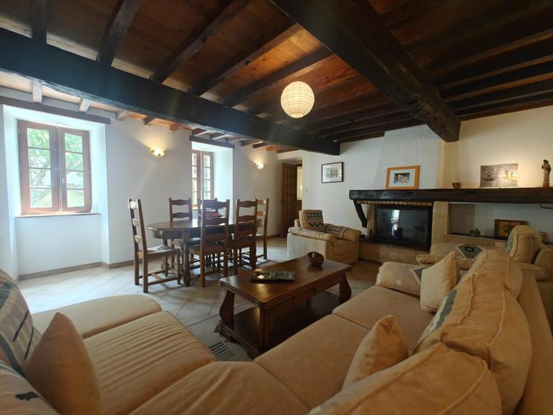 Maison de village - 163 m² - 10 pièces