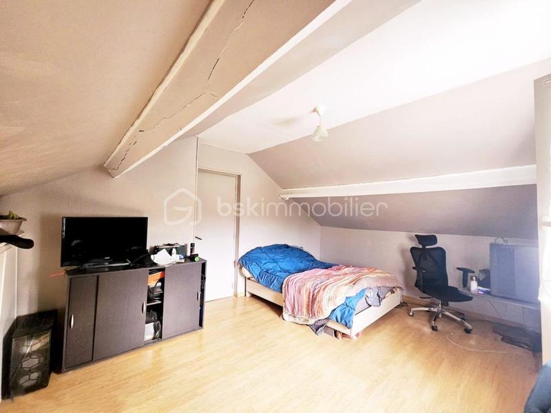 Maison traditionnelle - 80 m² - 5 pièces