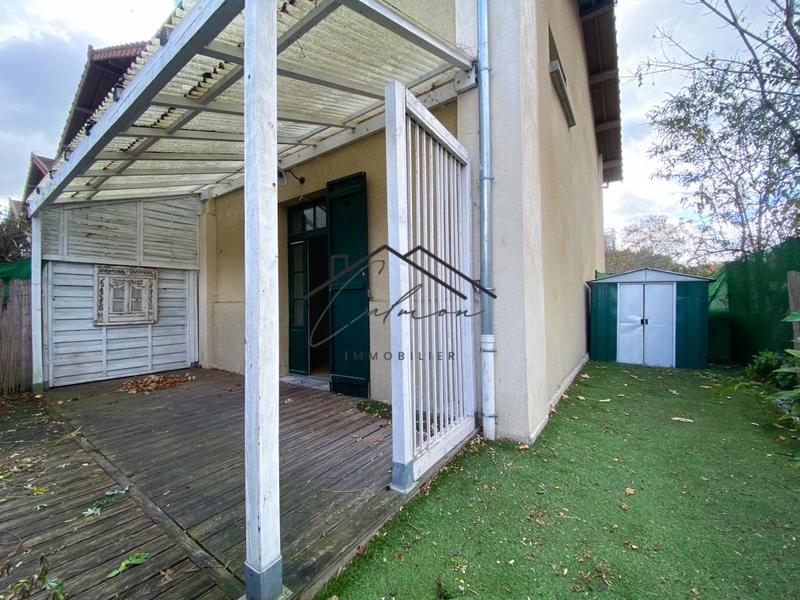 Maison - 92 m² - 4 pièces