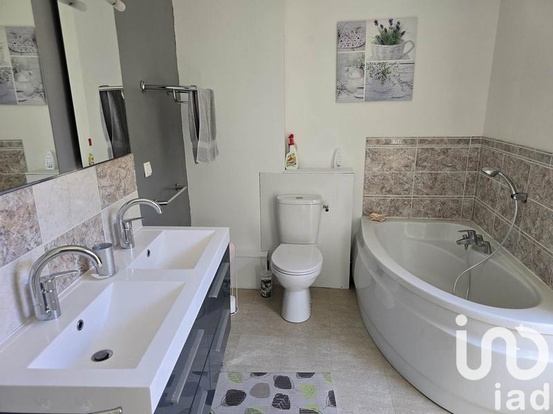 Maison - 122 m² - 6 pièces