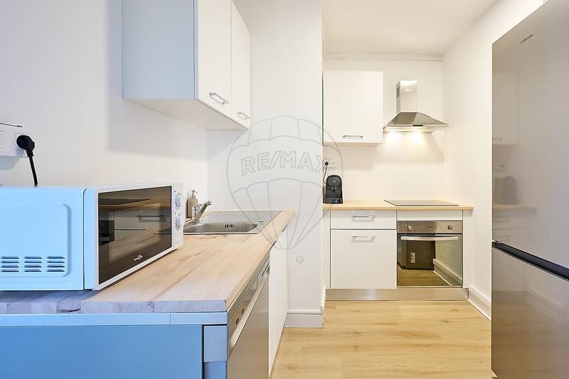 Appartement - 103 m² - 6 pièces