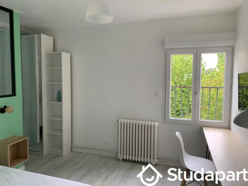 Chambre - 19 m² - 1 pièce