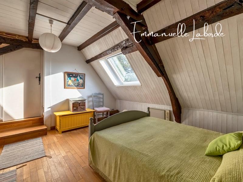 Maison en pierre - 240 m² - 10 pièces