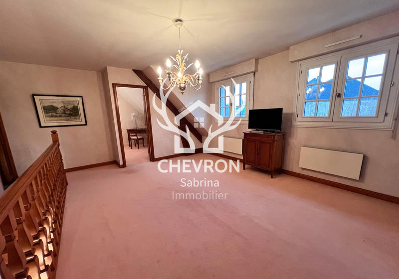 Maison - 142 m² - 6 pièces