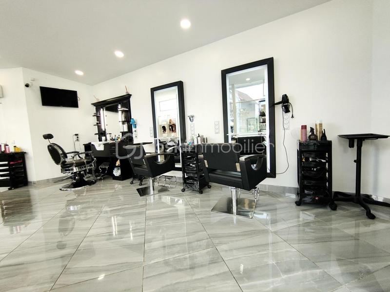 Beauté / Bien-être - 70 m²