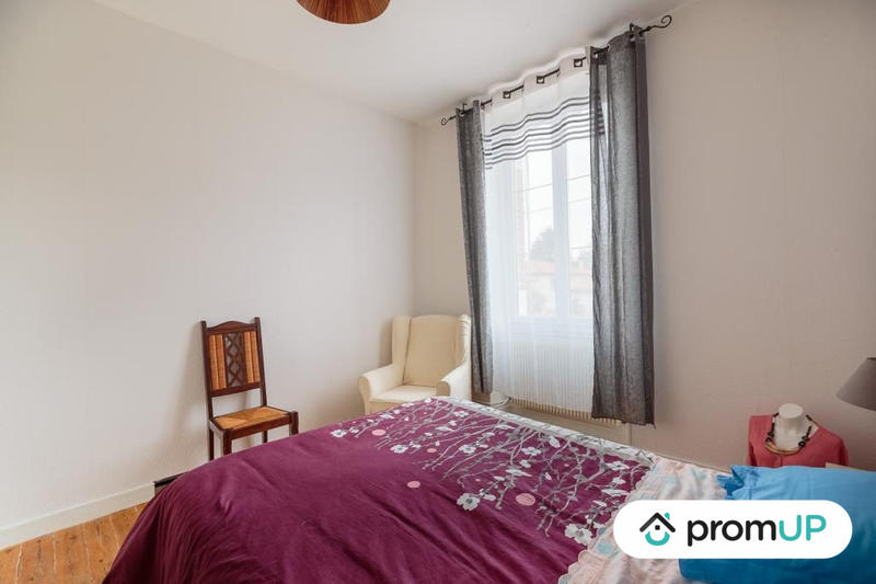 Maison - 185 m² - 7 pièces