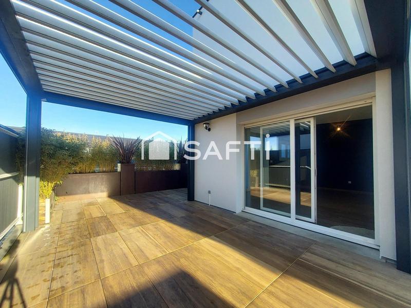 Maison - 93 m² - 5 pièces