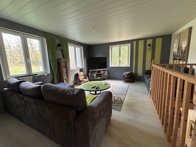 Maison - 140 m² - 4 pièces