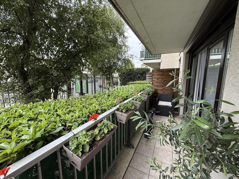 Appartement - 96 m² - 5 pièces