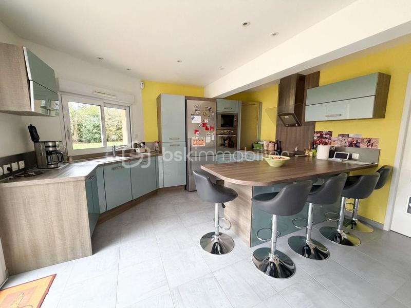 Maison - 150 m² - 8 pièces