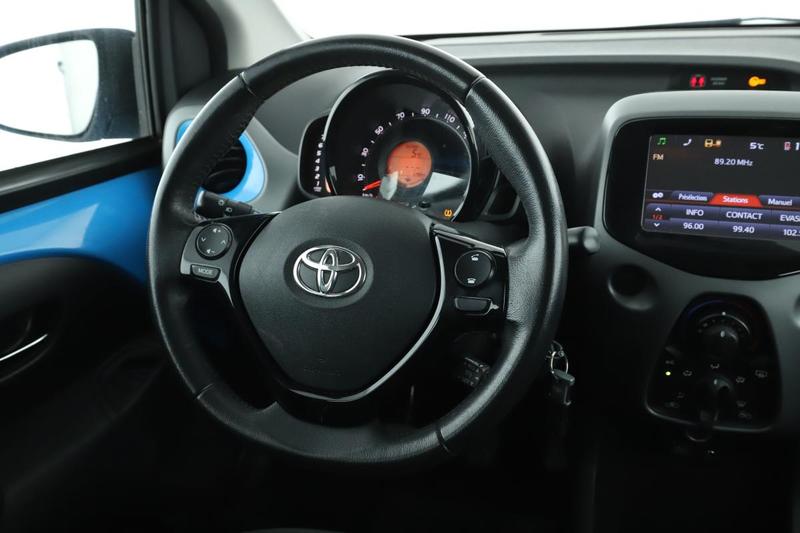 Toyota Aygo 1.0 Vvt-i X-Play 5p 72 ch