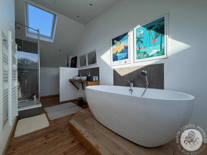 Maison - 160 m² - 5 pièces