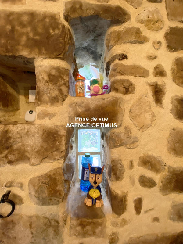 Maison - 102 m² - 4 pièces