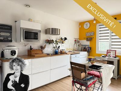 Maison - 110 m² - 6 pièces