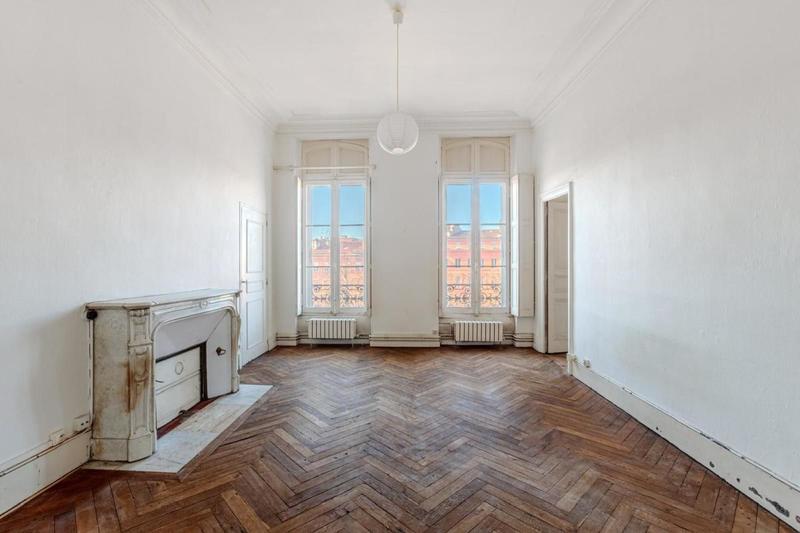 Appartement - 107 m² - 4 pièces