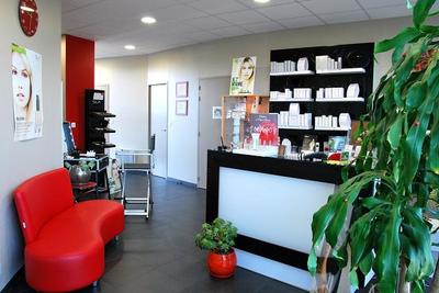 Institut de beauté Em'sthek