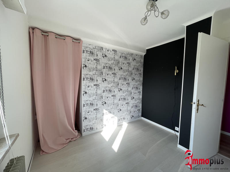 Maison - 170 m² - 7 pièces