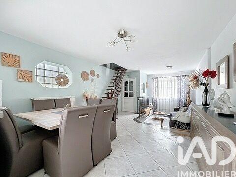 Maison - 95 m² - 4 pièces