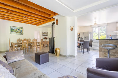 Maison - 200 m² - 5 pièces