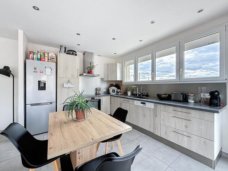 Maison - 66 m² - 3 pièces