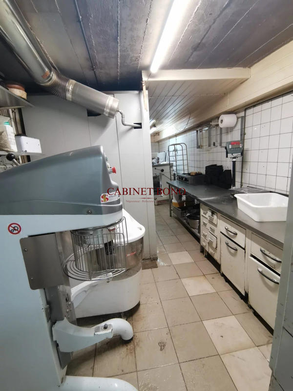 Fonds de commerce - 120 m²