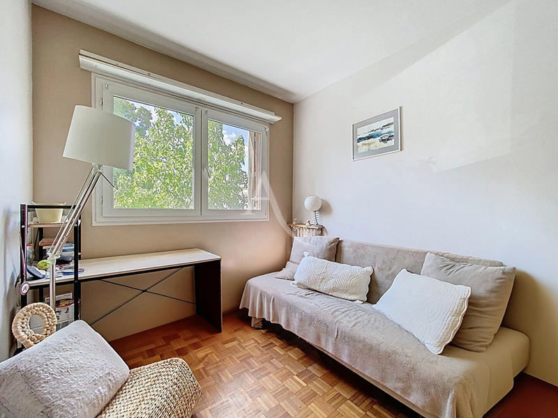 Appartement - 89 m² - 4 pièces