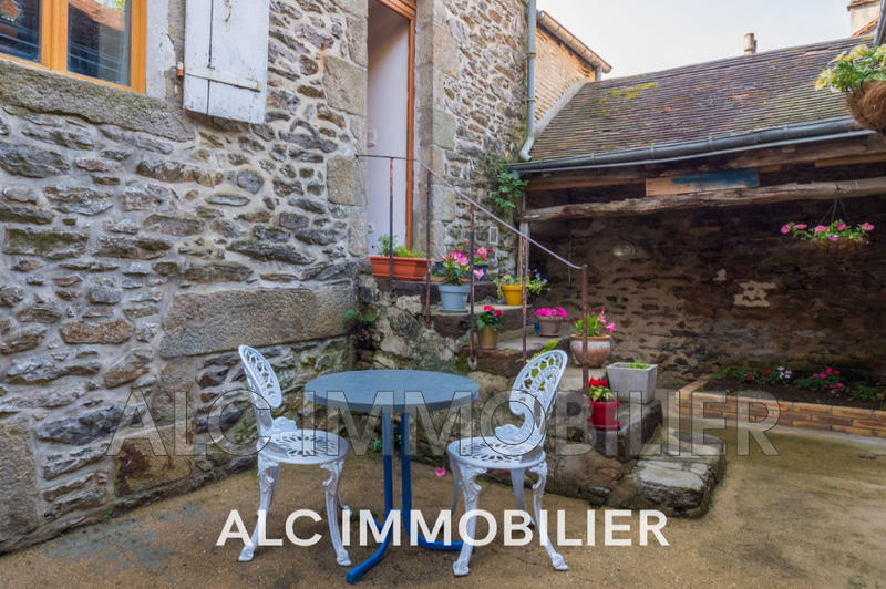 Maison - 103 m² - 4 pièces