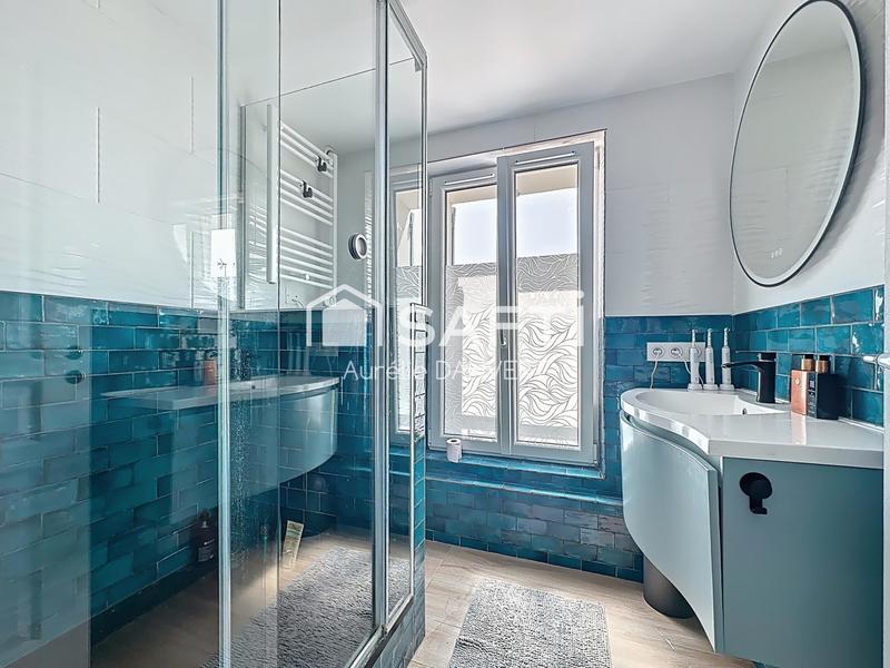 Appartement - 77 m² - 4 pièces