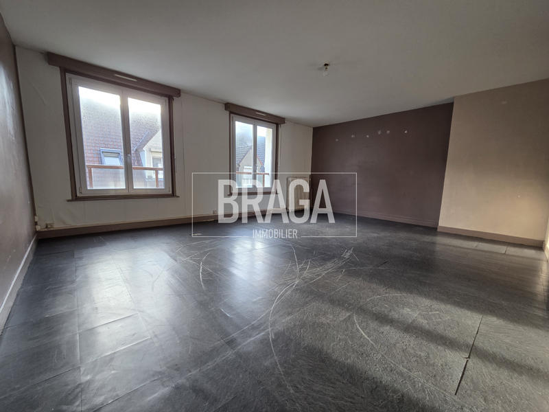 Appartement - 80 m² - 4 pièces