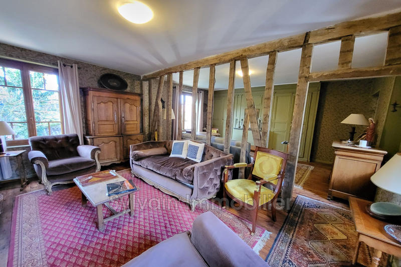 Maison - 170 m² - 8 pièces