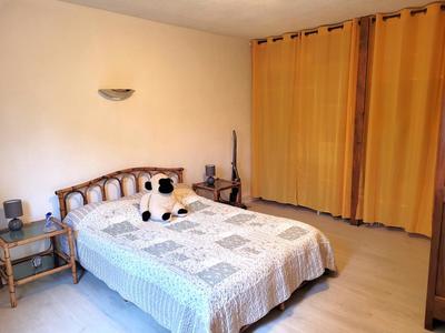 Maison - 90 m² - 3 pièces