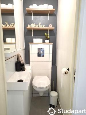 Chambre - 9 m² - 1 pièce