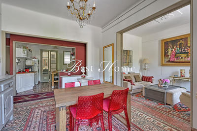 Appartement - 100 m² - 4 pièces