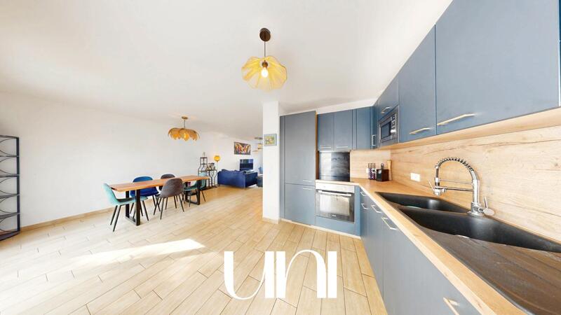 Maison - 91 m² - 5 pièces