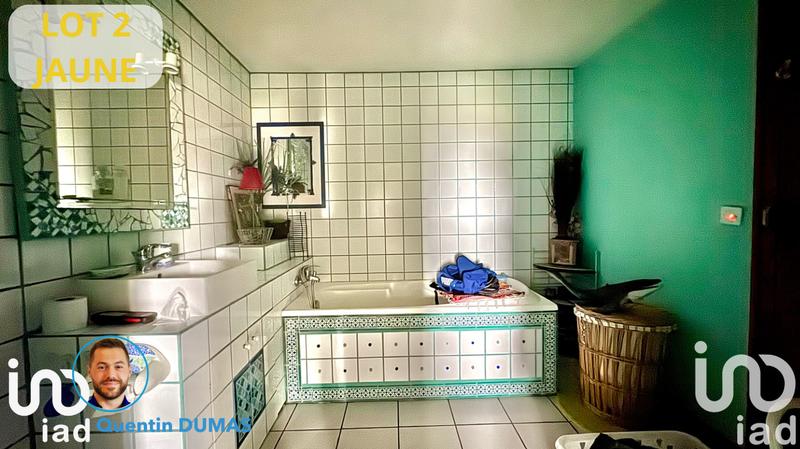 Maison - 329 m² - 29 pièces