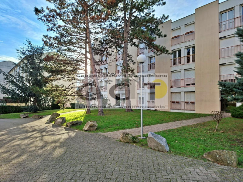 Appartement - 72 m² - 3 pièces