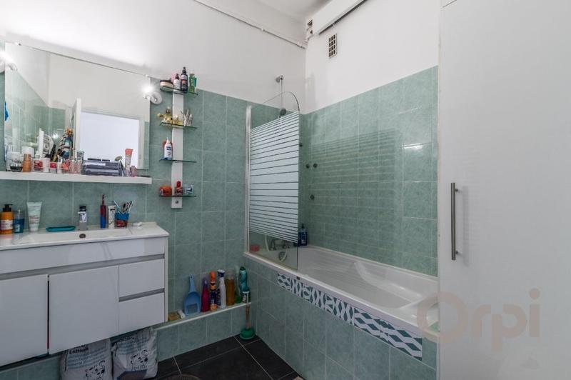 Penthouse - 71 m² - 3 pièces