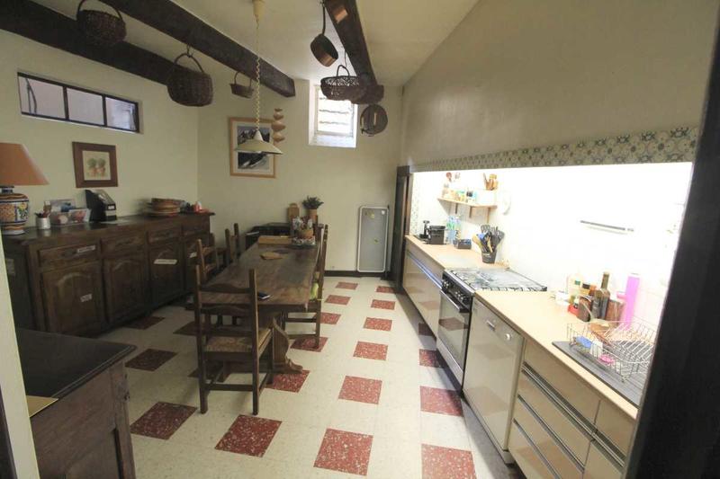 Villa - 190 m² - 10 pièces