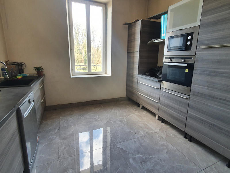 Maison - 170 m² - 7 pièces