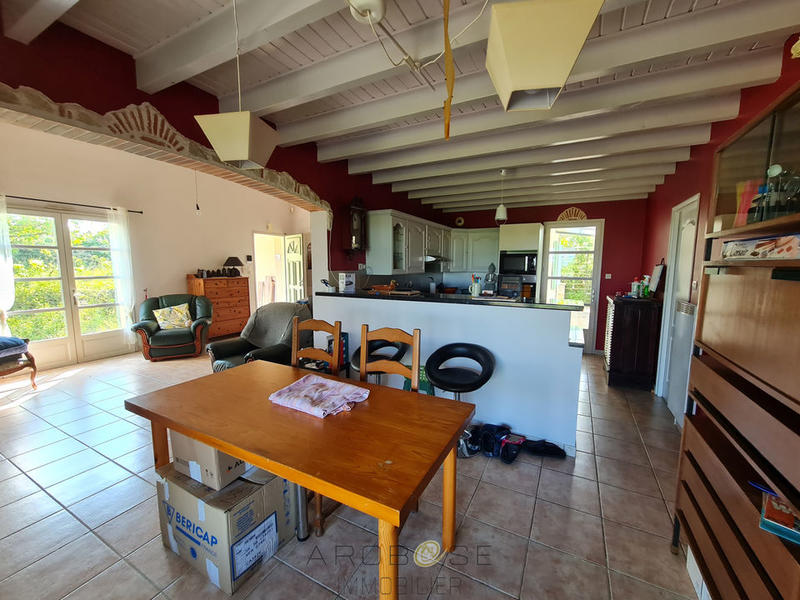 Villa - 120 m² - 4 pièces