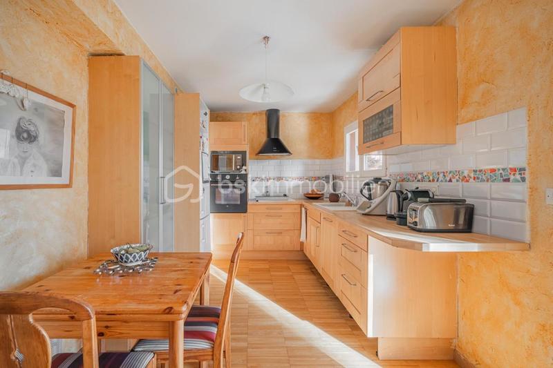 Maison - 155 m² - 7 pièces