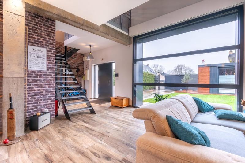 Maison - 190 m² - 5 pièces