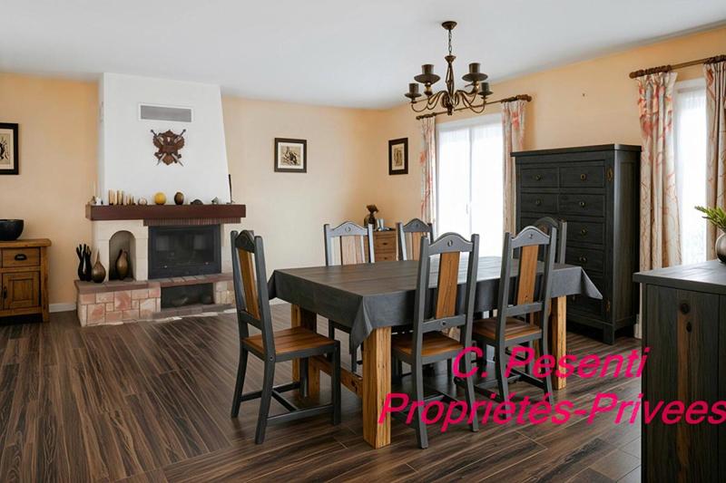 Maison - 118 m² - 6 pièces