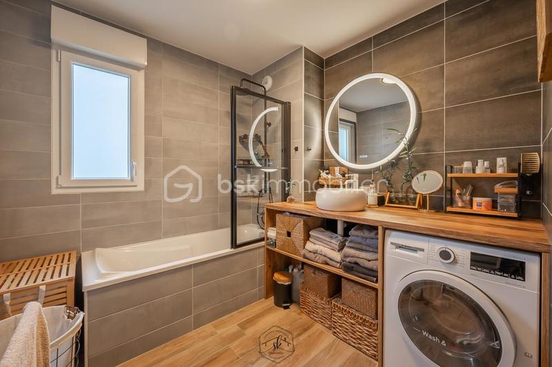 Appartement - 72 m² - 3 pièces