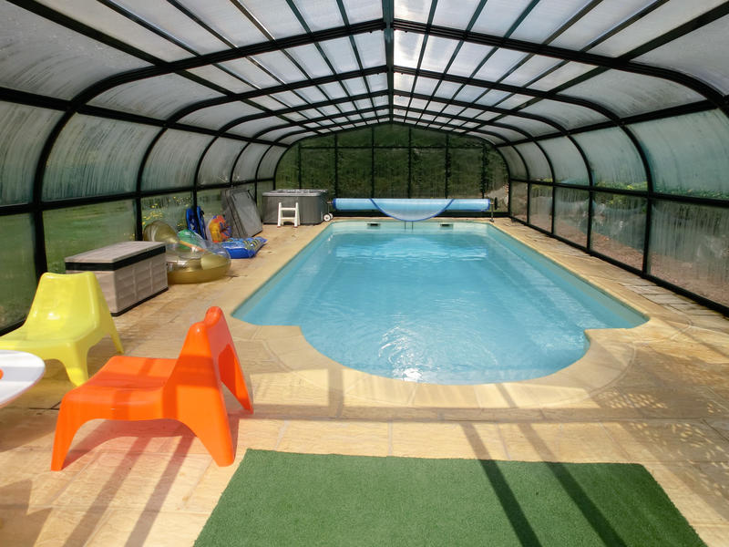 Maison - 327 m² - 12 pièces