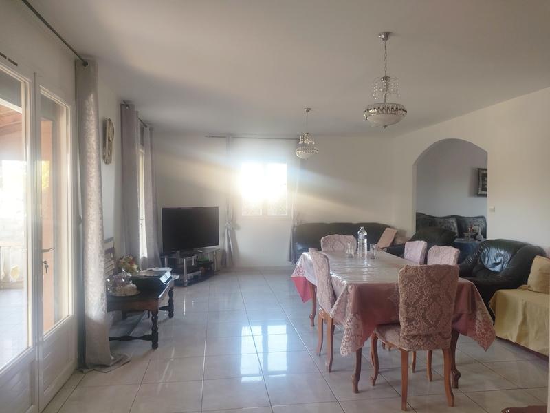 Maison traditionnelle - 123 m² - 5 pièces