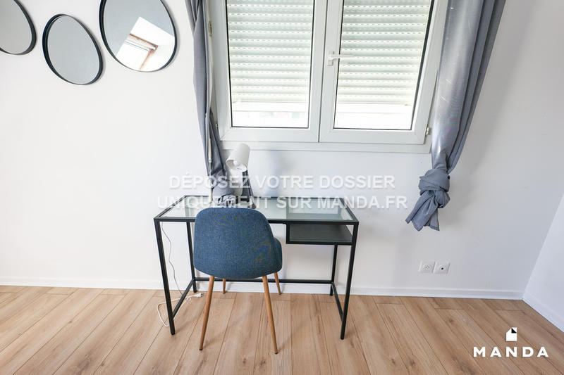 Chambre - 86 m² - 5 pièces