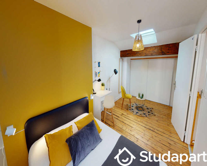 Chambre - 110 m² - 1 pièce