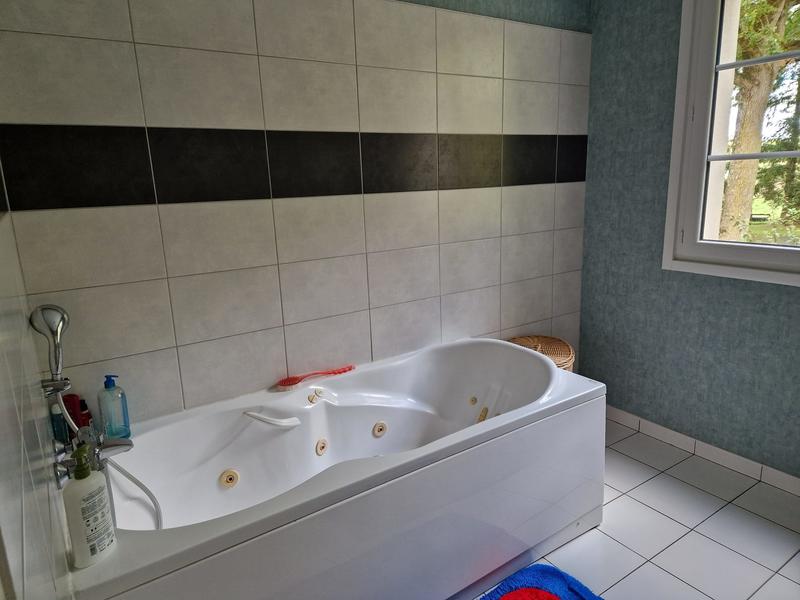 Maison - 185 m² - 7 pièces