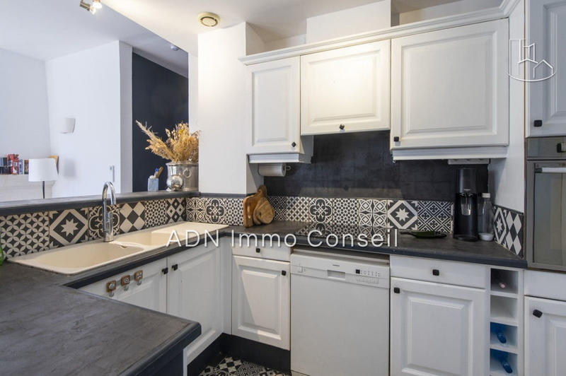 Appartement - 87 m² - 4 pièces